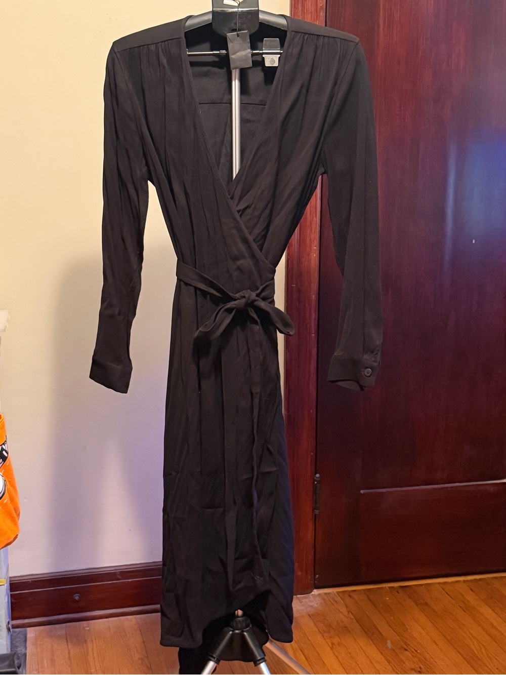 Universal Standard NWT Black Long-Sleeve Wrap Midi Dress